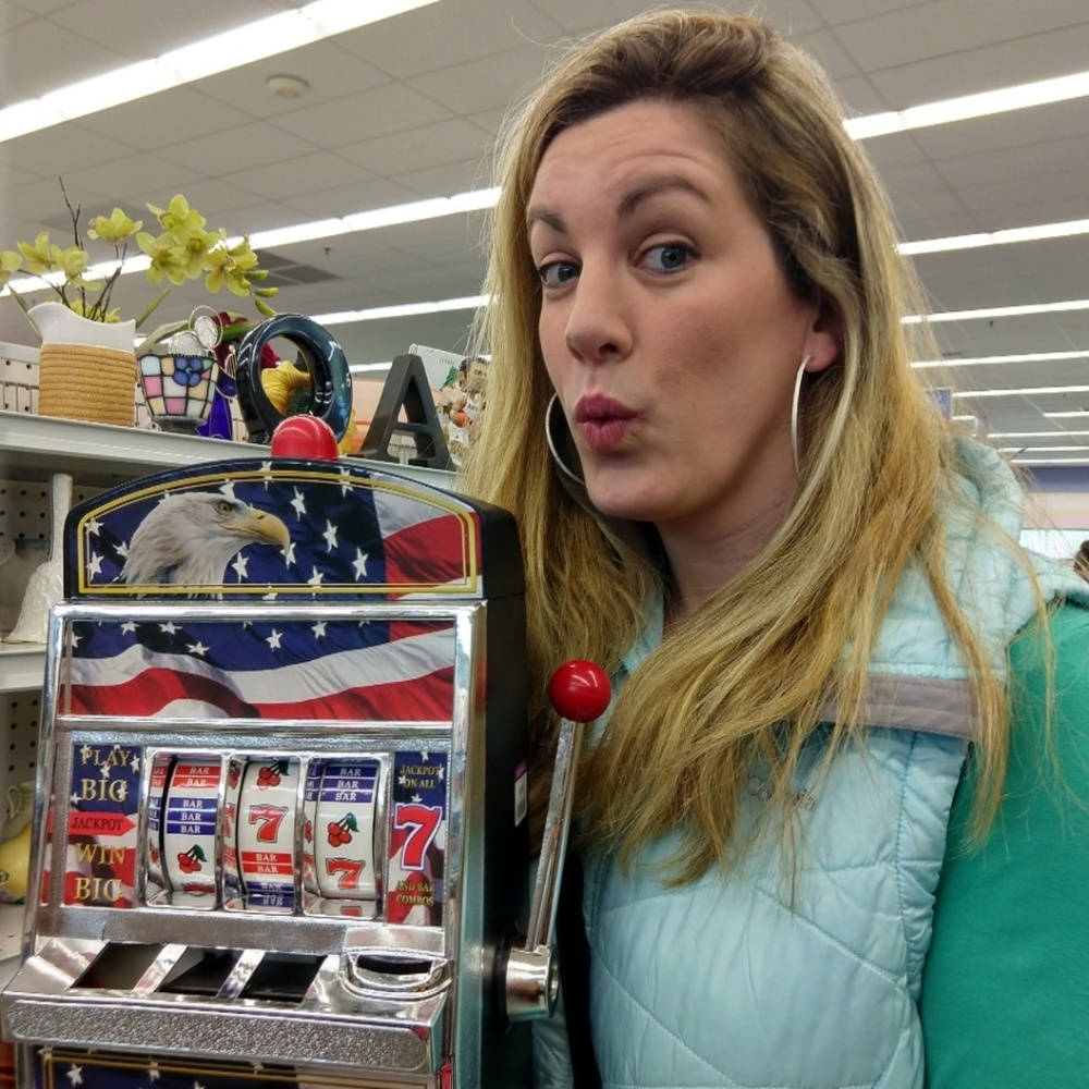 Amazing clothes! Get discounts!